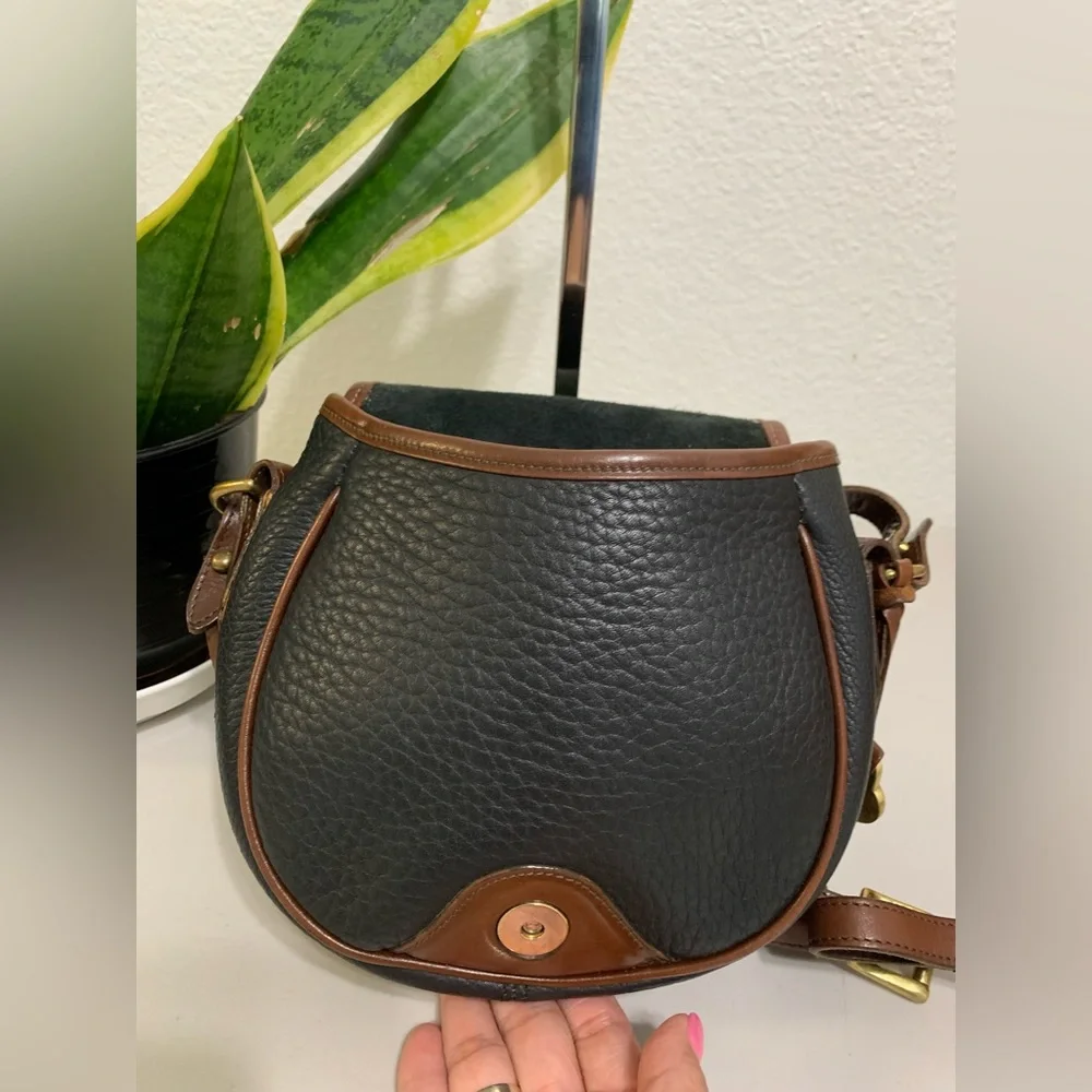 💕👜Vintage Dooney & Bourke Crossbody - Picture 6 of 12